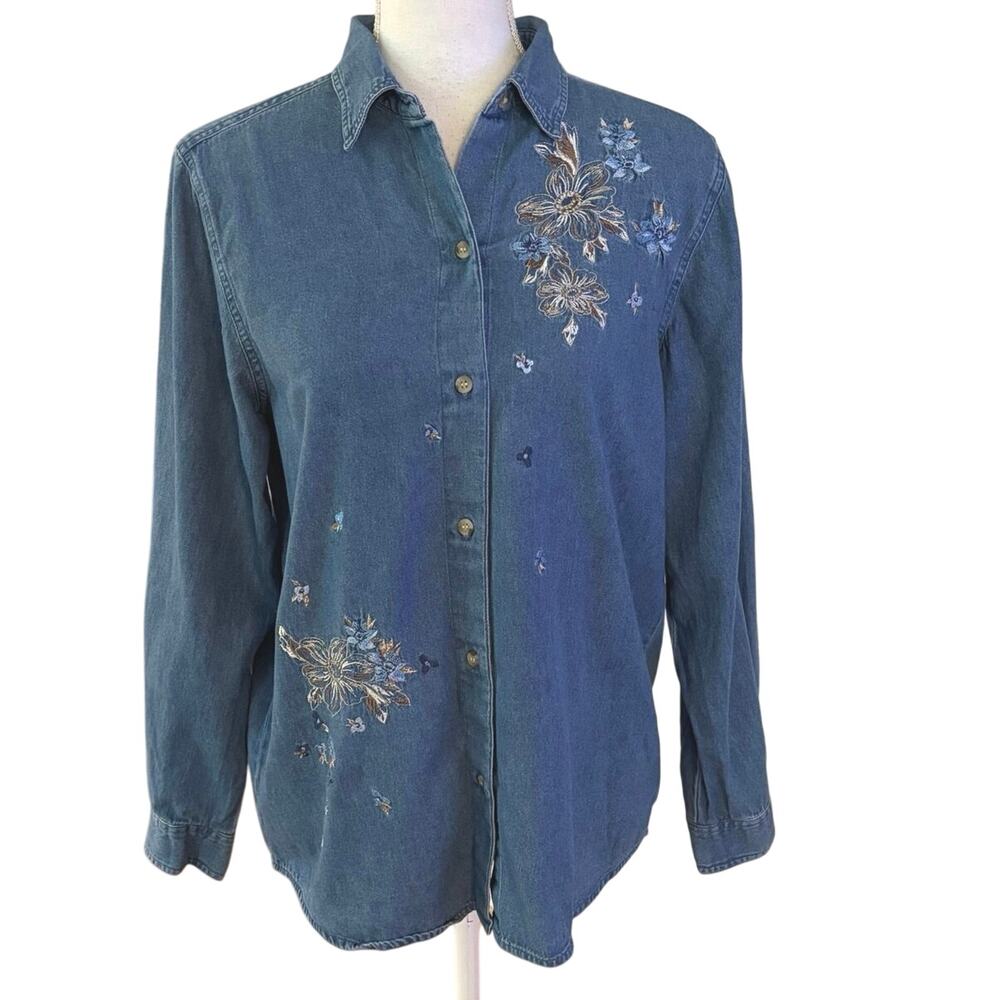 Vintage Victoria Jones Size S Floral Embroidered Denim Jean Shirt Button Front